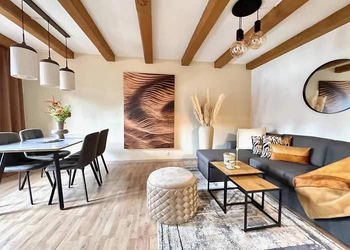 Appartamento Spotlight 4you With Parking By Belle-stay